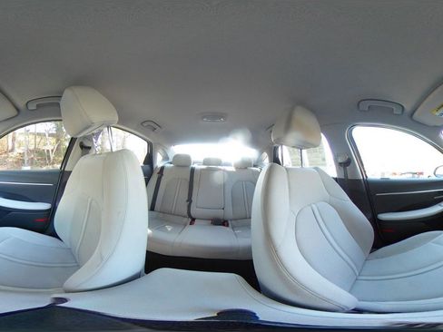 Used 2025 Hyundai Sonata SEL FWD image 43