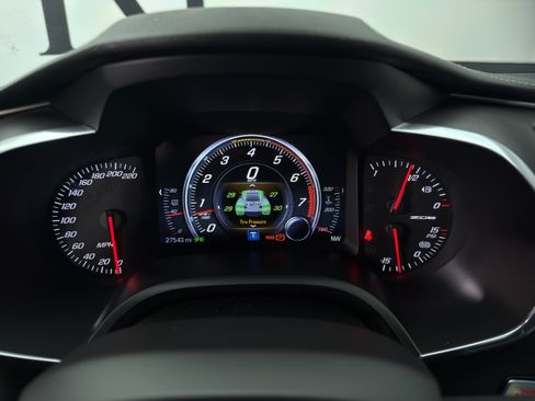 Used 2018 Chevrolet Corvette Z06 RWD image 31