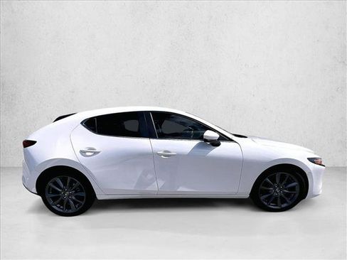 Used 2019 MAZDA MAZDA3 Hatchback image 5