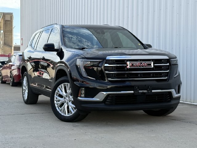 Used 2024 GMC Acadia Elevation FWD image 2