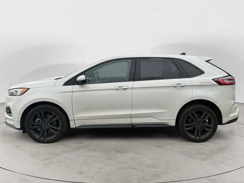 Used 2022 Ford Edge ST w/ Equipment Group 401A image 2