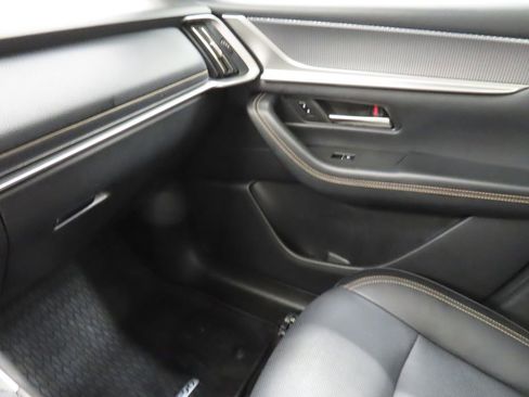 Used 2024 MAZDA CX-90 Plug-In Hybrid w/ Premium Pkg image 21