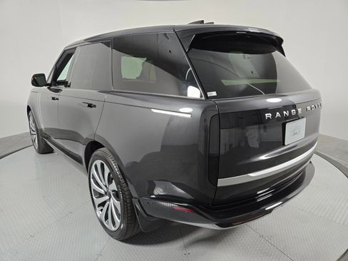 New 2026 Land Rover Range Rover Autobiography AWD/4WD image 17