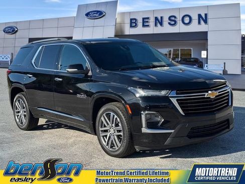 Used 2023 Chevrolet Traverse High Country w/ LPO, Floor Liner Package AWD/4WD image 1