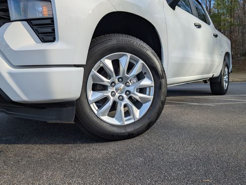 Used 2025 Chevrolet Silverado 1500 Custom image 32