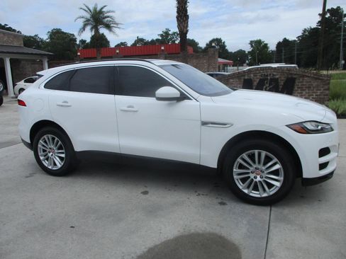 Used 2018 Jaguar F-PACE Prestige AWD/4WD image 17