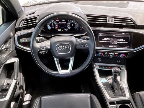 Used 2023 Audi Q3 2.0T Premium Plus w/ Premium Plus Package AWD/4WD image 6