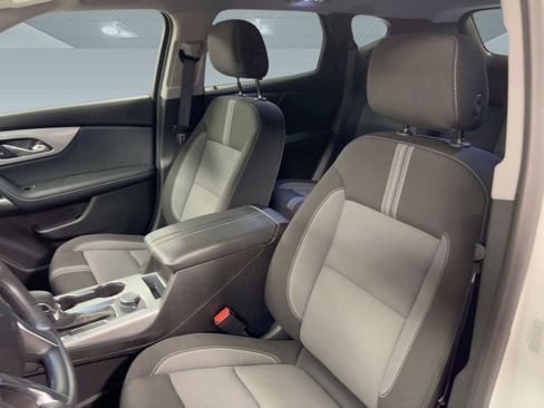 Used 2025 Chevrolet Blazer LT image 22