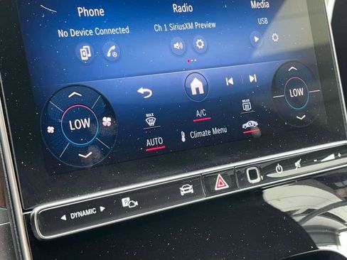 Certified 2024 Mercedes-Benz C 300 4MATIC Sedan image 11