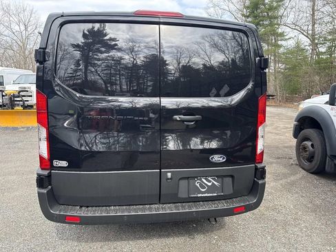 New 2026 Ford Transit 250 Low Roof RWD image 31