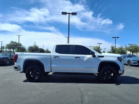 Used 2024 GMC Sierra 1500 Pro AWD/4WD image 7