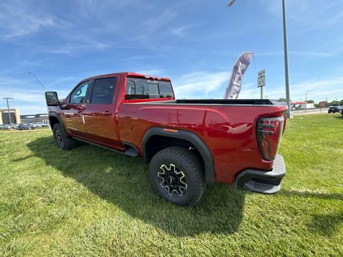 New 2026 GMC Sierra 2500 AT4X AWD/4WD image 9