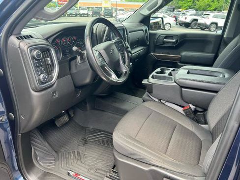 Used 2020 Chevrolet Silverado 1500 LT Trail Boss AWD/4WD image 13