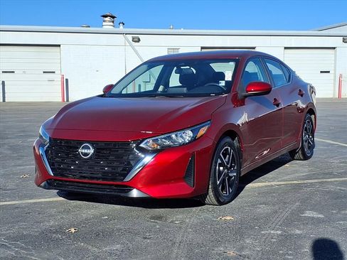 Used 2024 Nissan Sentra SV image 1