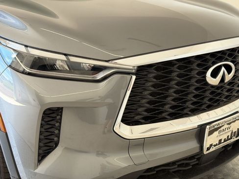 Used 2023 INFINITI QX60 Pure AWD/4WD image 12