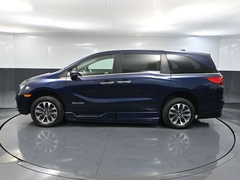 Used 2023 Honda Odyssey EX-L image 9