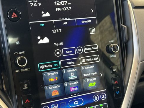 Certified 2024 Subaru Crosstrek 2.0i Premium w/ Crosstrek Mirror Package image 17