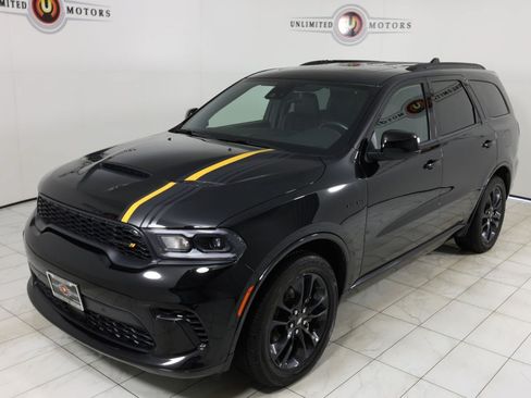 Used 2023 Dodge Durango R/T w/ Hemi Orange Plus Package AWD/4WD image 35