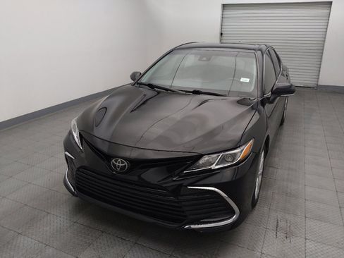 Used 2023 Toyota Camry LE w/ Convenience Package image 15