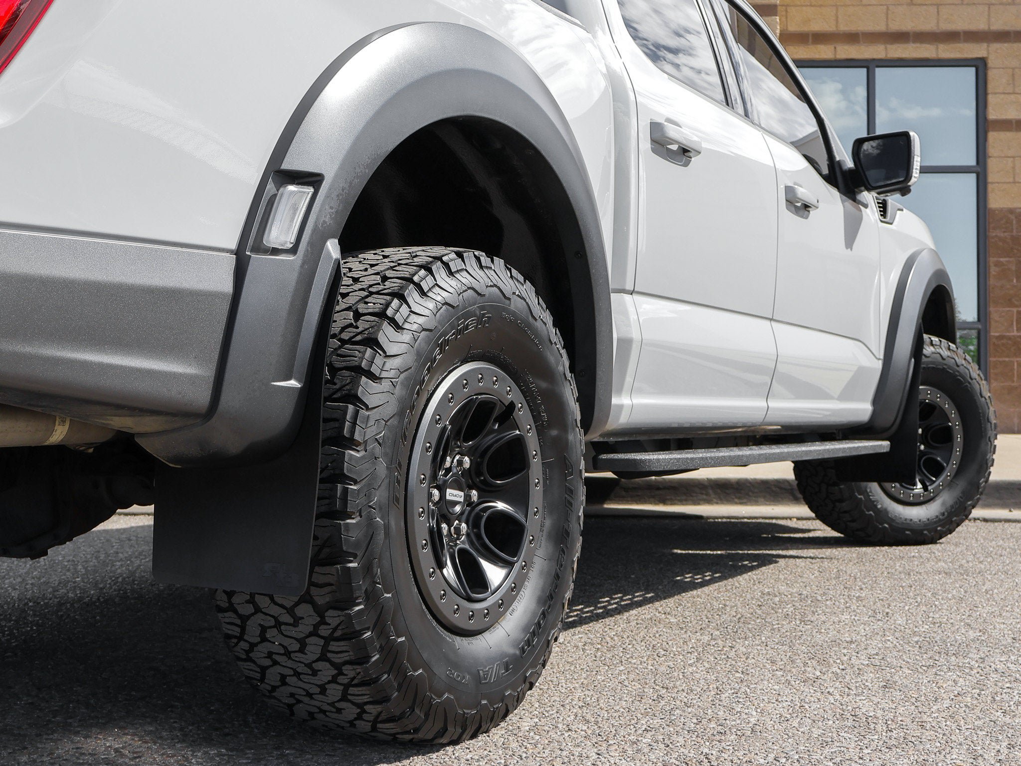 Certified 2023 Ford F150 Raptor w/ Raptor Carbon Fiber Package AWD/4WD image 11