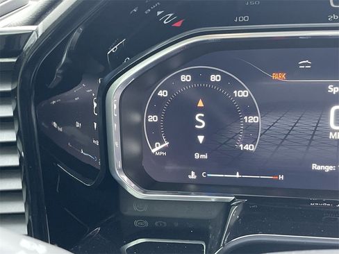 New 2026 GMC Sierra 1500 SLT image 12