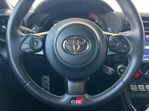 Used 2024 Toyota GR86 Premium RWD image 22