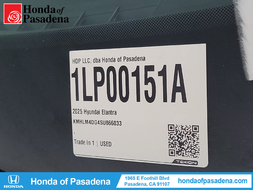 Used 2025 Hyundai Elantra Sport FWD image 31