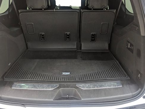 Used 2023 Cadillac Escalade ESV Sport Platinum w/ LPO, ONYX Package image 22