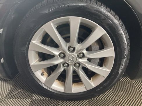 Used 2010 Lexus LS 460 AWD image 23