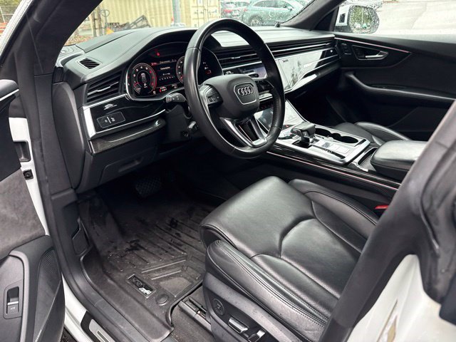 Used 2019 Audi Q8 Prestige AWD/4WD image 16