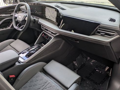 New 2025 Audi SQ5 Premium Plus image 9