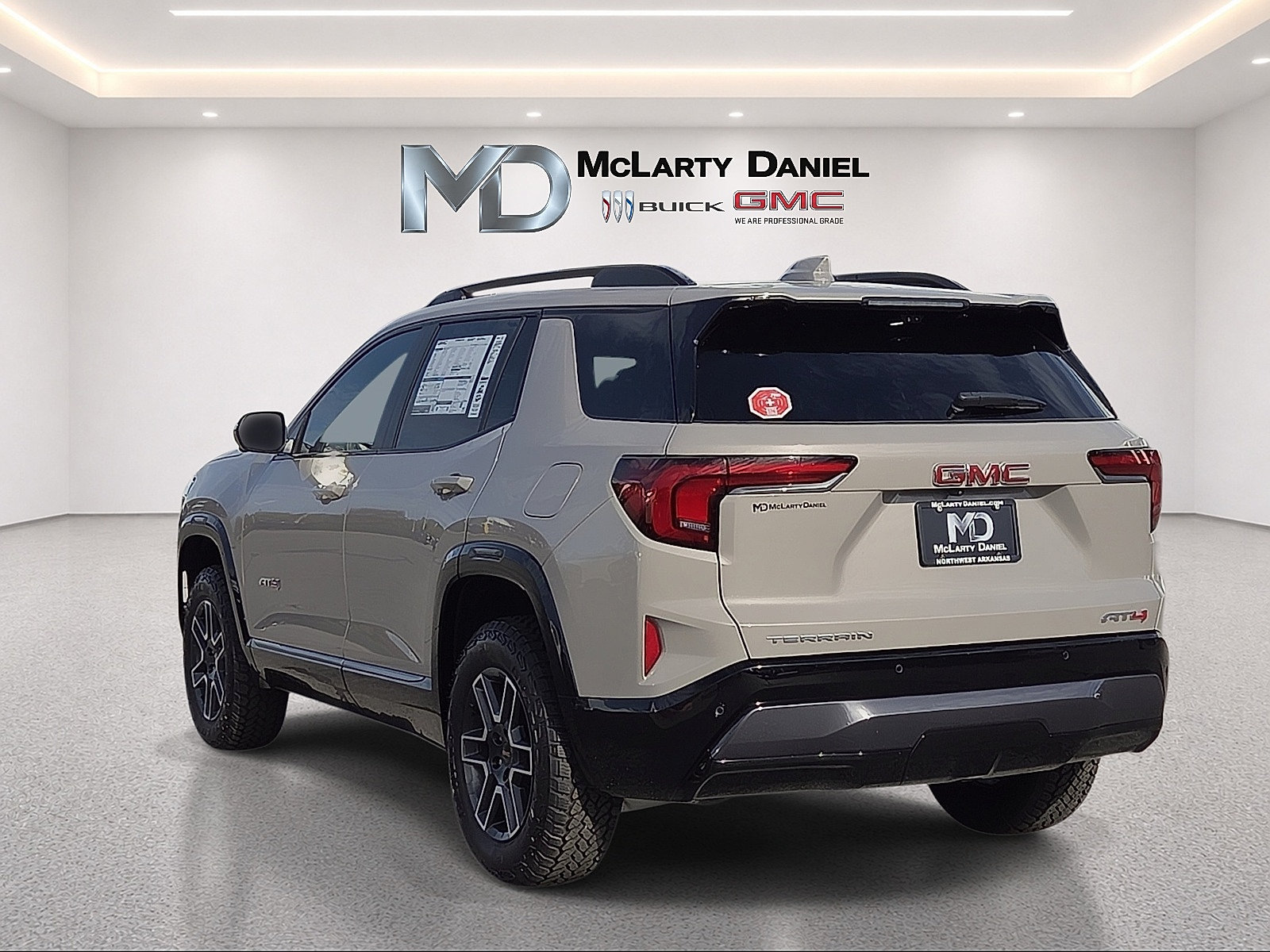 New 2027 GMC Terrain AT4 w/ Technology Package II AWD/4WD image 4