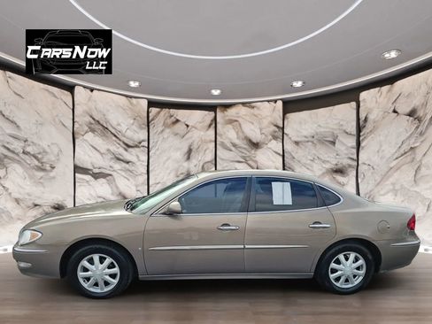 Used 2006 Buick LaCrosse CXL w/ Driver Confidence Package image 4