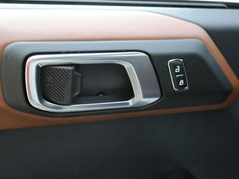Used 2024 Ford Bronco Outer Banks AWD/4WD image 20