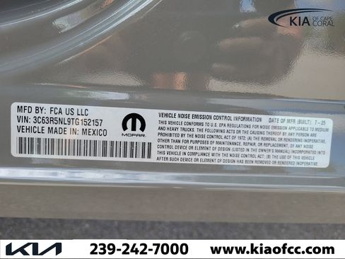 Used 2026 RAM 2500 Laramie AWD/4WD image 31