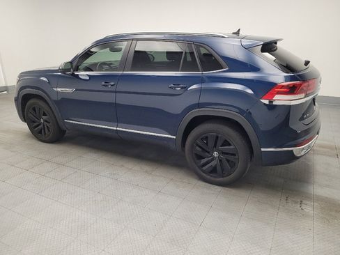 Used 2021 Volkswagen Atlas Cross Sport SE w/ Panoramic Sunroof Package AWD/4WD image 3