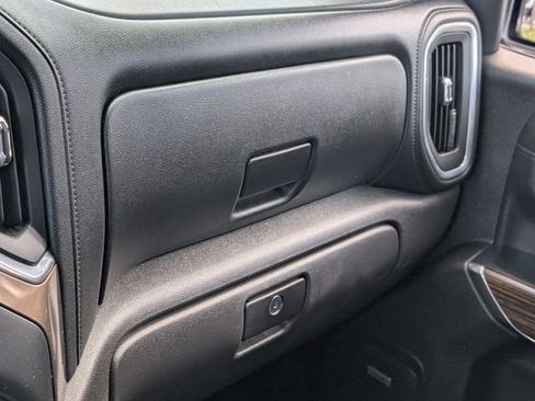 Used 2021 Chevrolet Silverado 1500 High Country w/ Technology Package image 23