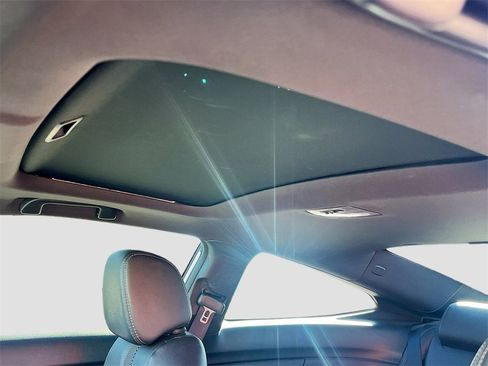 Used 2020 Honda Civic Touring image 23