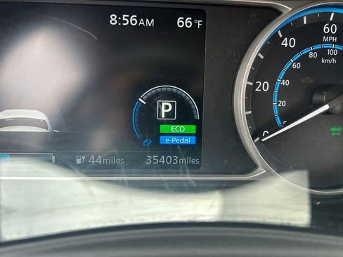 Used 2023 Nissan Leaf SV Plus FWD image 9