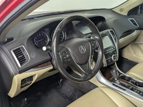 Used 2019 Acura TLX FWD image 11