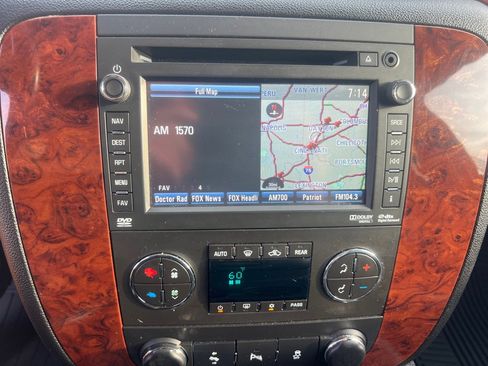 Used 2013 Chevrolet Tahoe LT AWD/4WD image 39