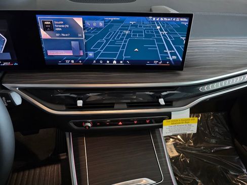 New 2026 BMW X5 sDrive40i RWD image 14