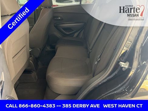 Used 2022 Chevrolet Trax LS w/ Tint and Cruise Package image 26