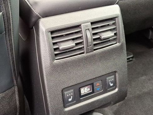 Used 2023 Mitsubishi Outlander SEL image 12