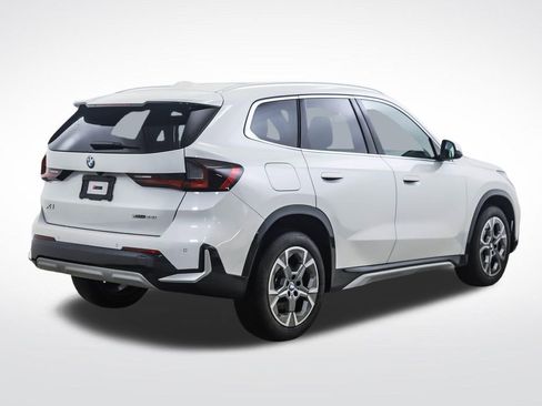 Used 2025 BMW X1 xDrive28i AWD/4WD image 5