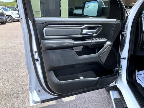 Used 2020 RAM 1500 Big Horn AWD/4WD image 10