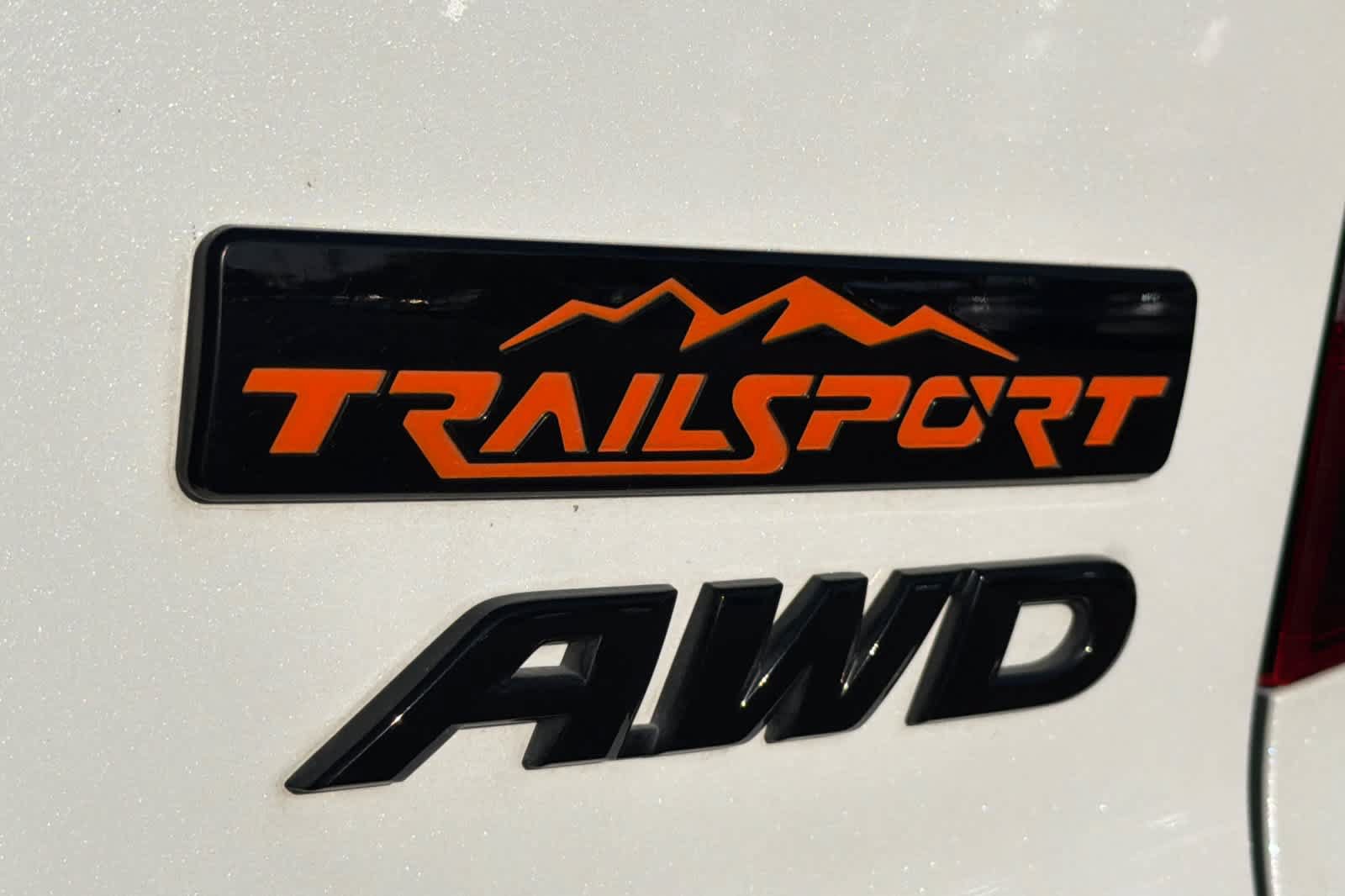 Used 2023 Honda Passport TrailSport image 12