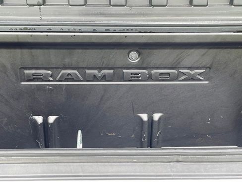 Used 2025 RAM 1500 Laramie w/ Night Edition AWD/4WD image 13