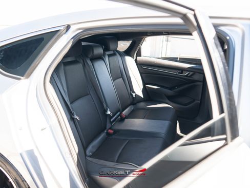 Used 2021 Honda Accord Sport image 18