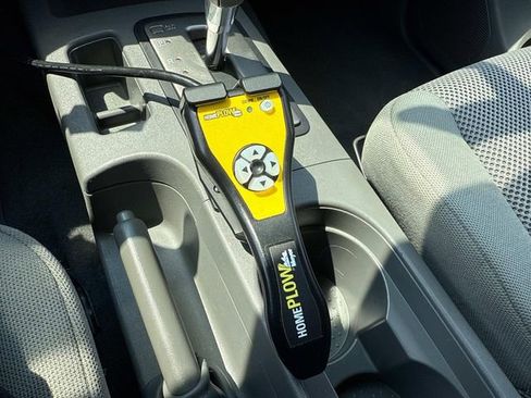 Used 2019 Nissan Frontier SV image 26